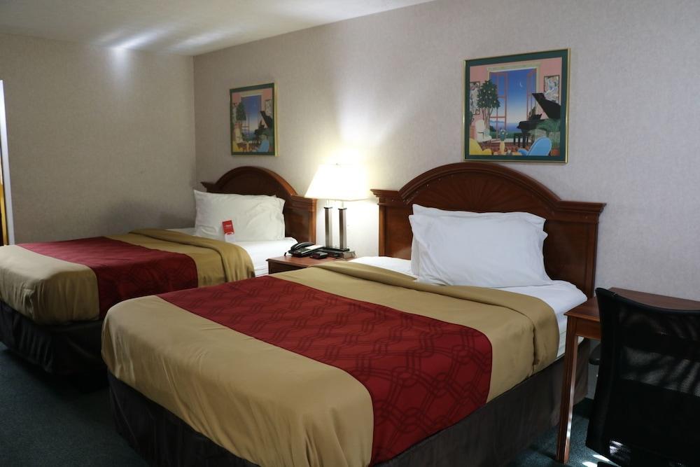 Red Roof Inn Walton - Richwood Dış mekan fotoğraf