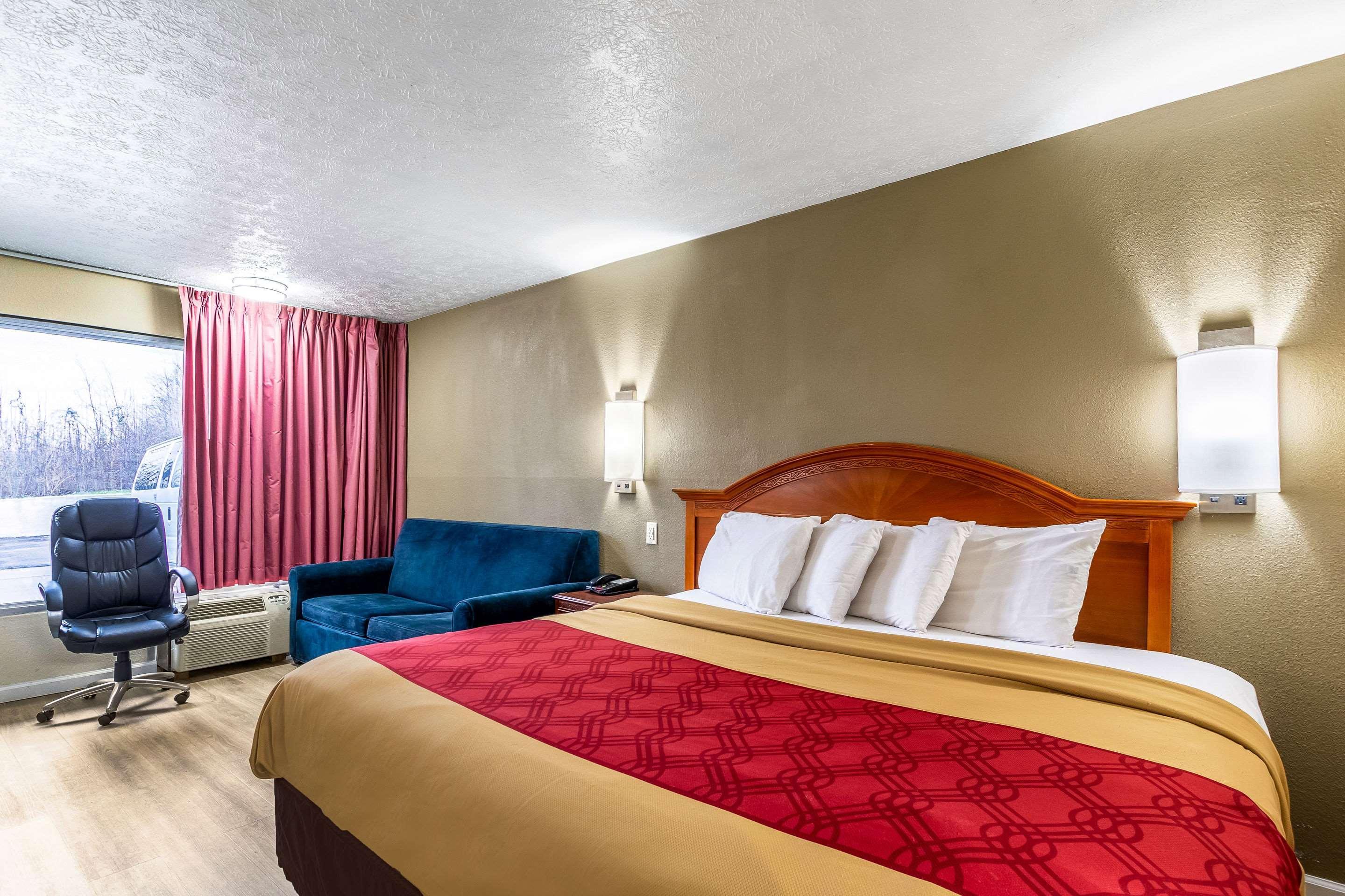 Red Roof Inn Walton - Richwood Dış mekan fotoğraf
