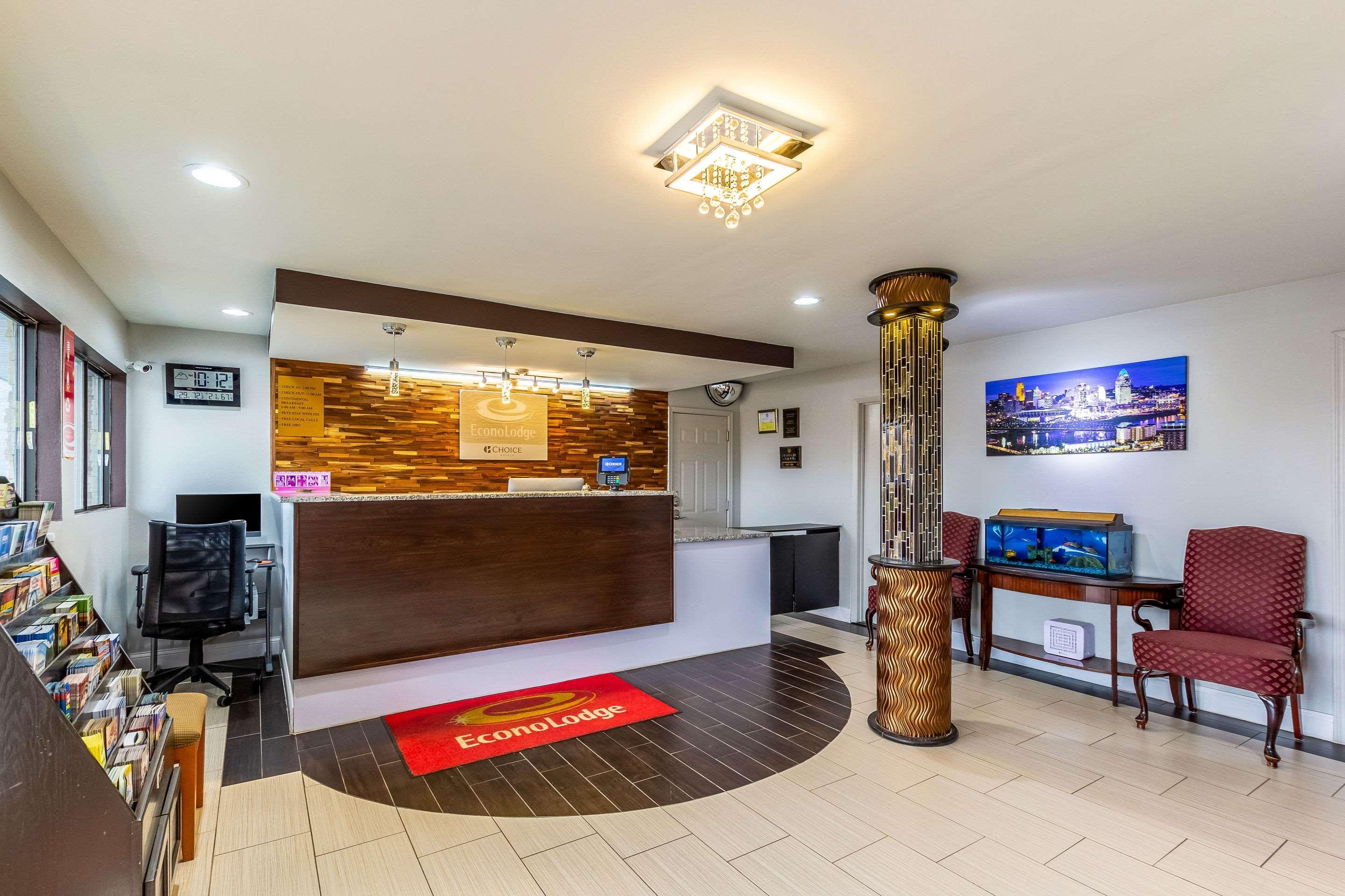 Red Roof Inn Walton - Richwood Dış mekan fotoğraf