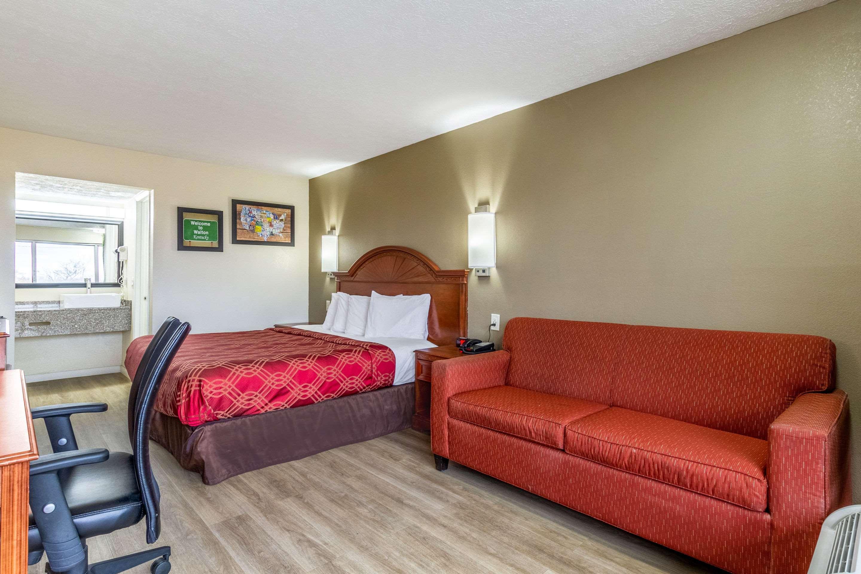 Red Roof Inn Walton - Richwood Dış mekan fotoğraf