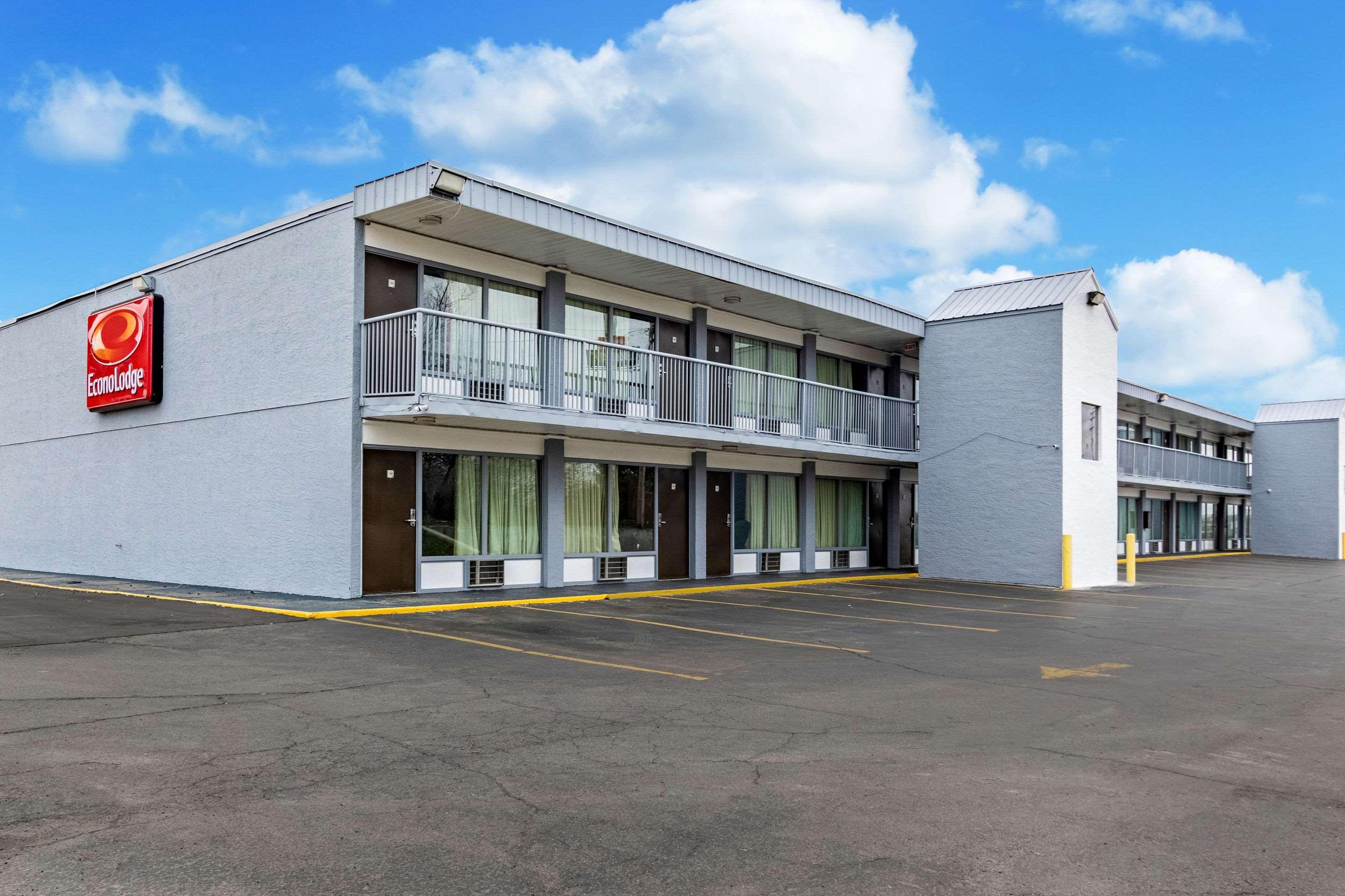 Red Roof Inn Walton - Richwood Dış mekan fotoğraf